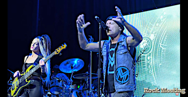 bruce dickinson se produit a denver lors de sa tournee nord americaine the mandrake project live 2025 bruce dickinson se produit a denver lors de sa tournee nord americaine the mandrake project live 2025